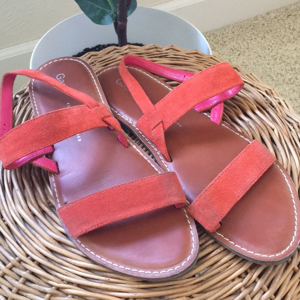 🍊GAP cute orange/pink leather suede sandals